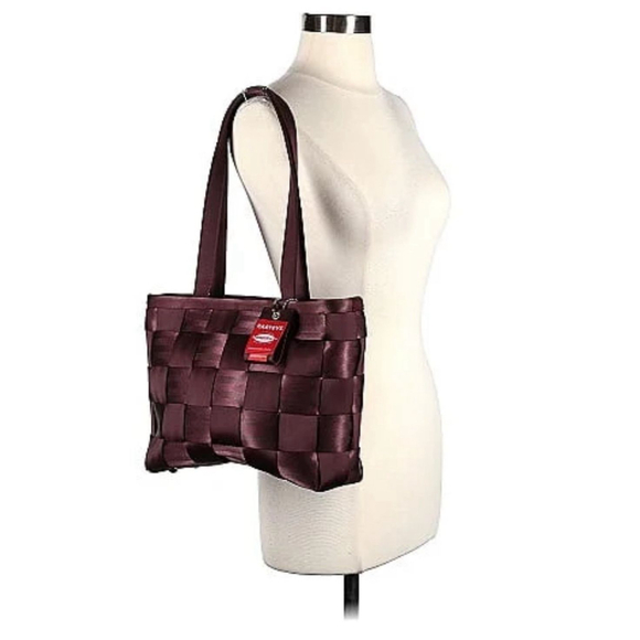 Harvey’s Seatbelt Bag Deep Purple - Picture 10 of 10